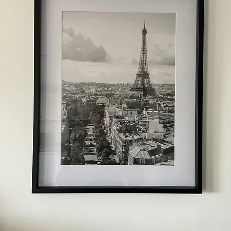 La Belle Etoile Apartment *